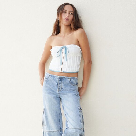 White Corset with Blue Bow - PacSun - Picture 4 of 6